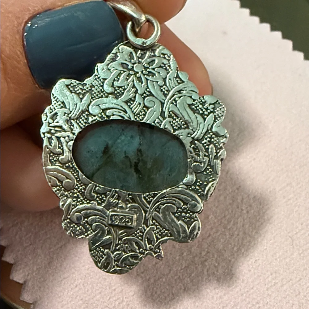 Labradorite sterling silver pendant - Picture 3 of 3